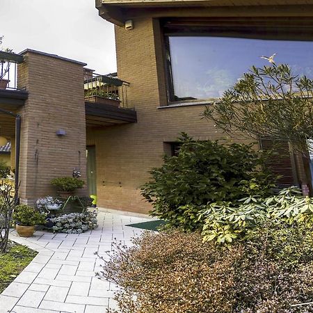 Bed and Breakfast La Folaga Gavirate Exterior foto