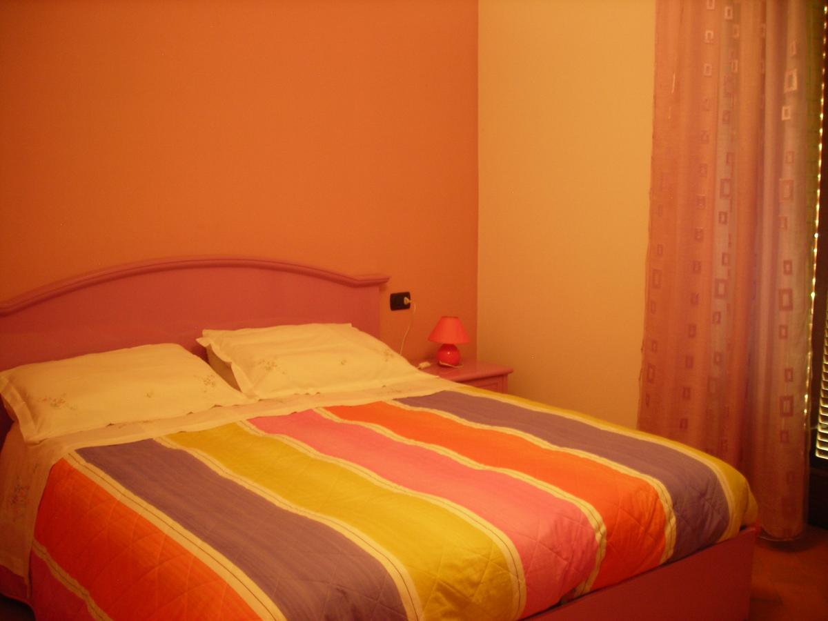Bed and Breakfast La Folaga Gavirate Exterior foto