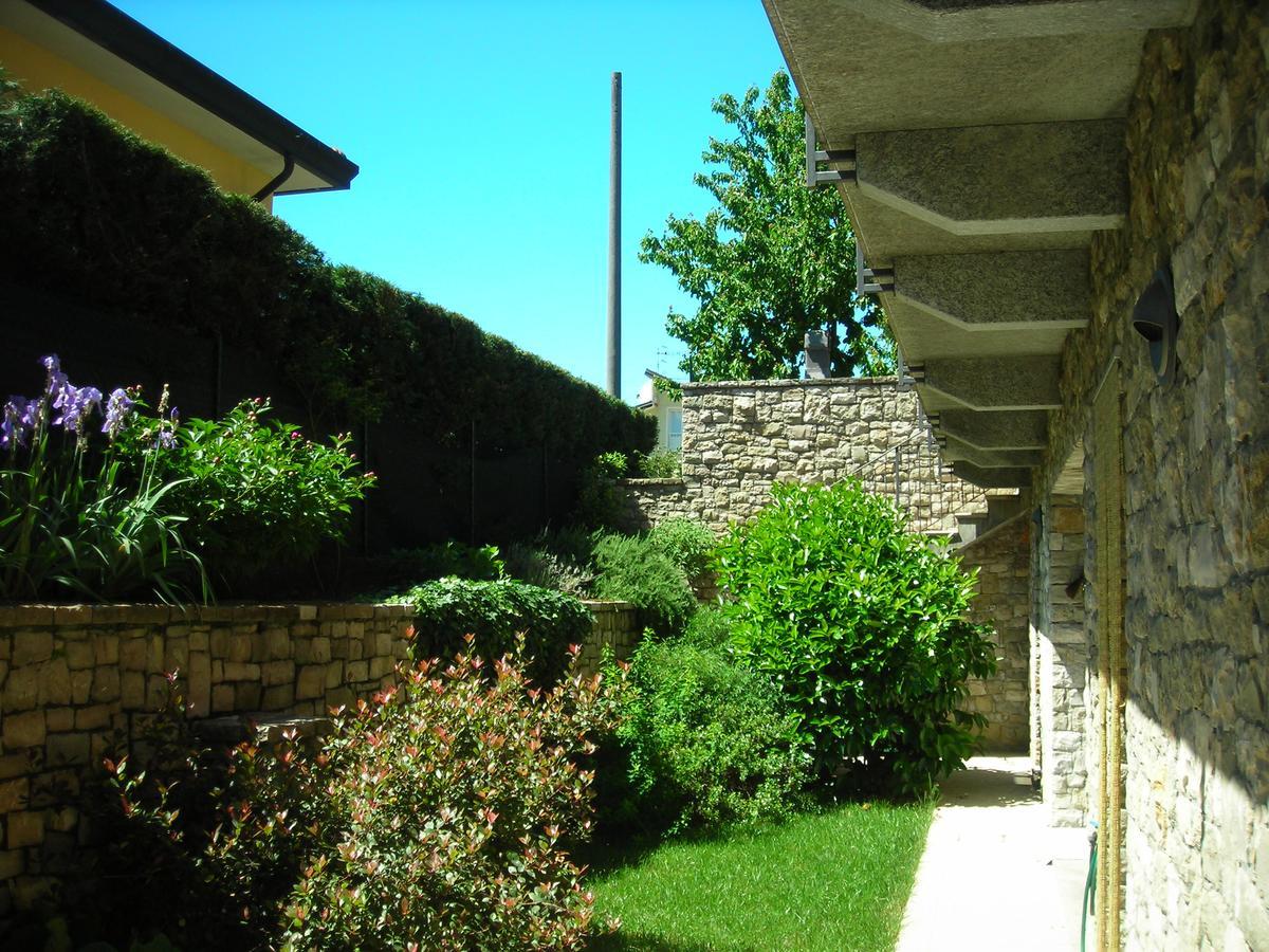 Bed and Breakfast La Folaga Gavirate Exterior foto