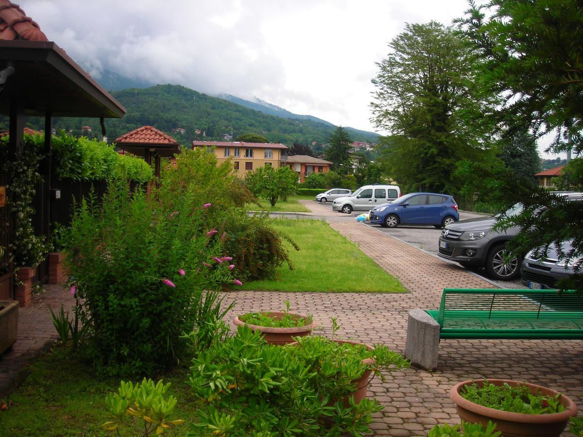 Bed and Breakfast La Folaga Gavirate Exterior foto