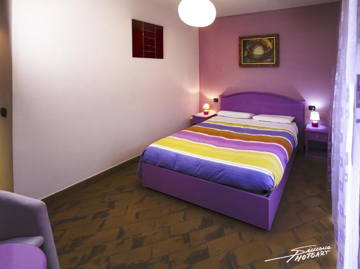 Bed and Breakfast La Folaga Gavirate Exterior foto