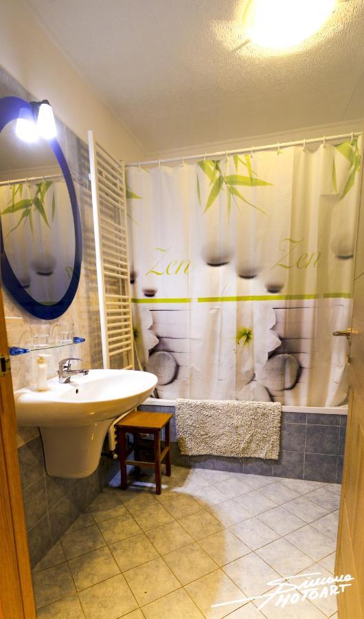 Bed and Breakfast La Folaga Gavirate Exterior foto